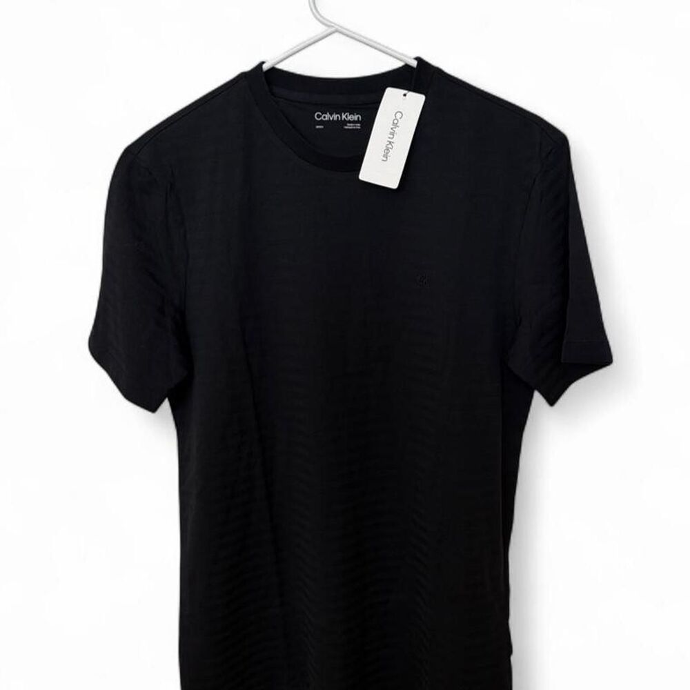 Calvin-klein Men's Black T-shirt